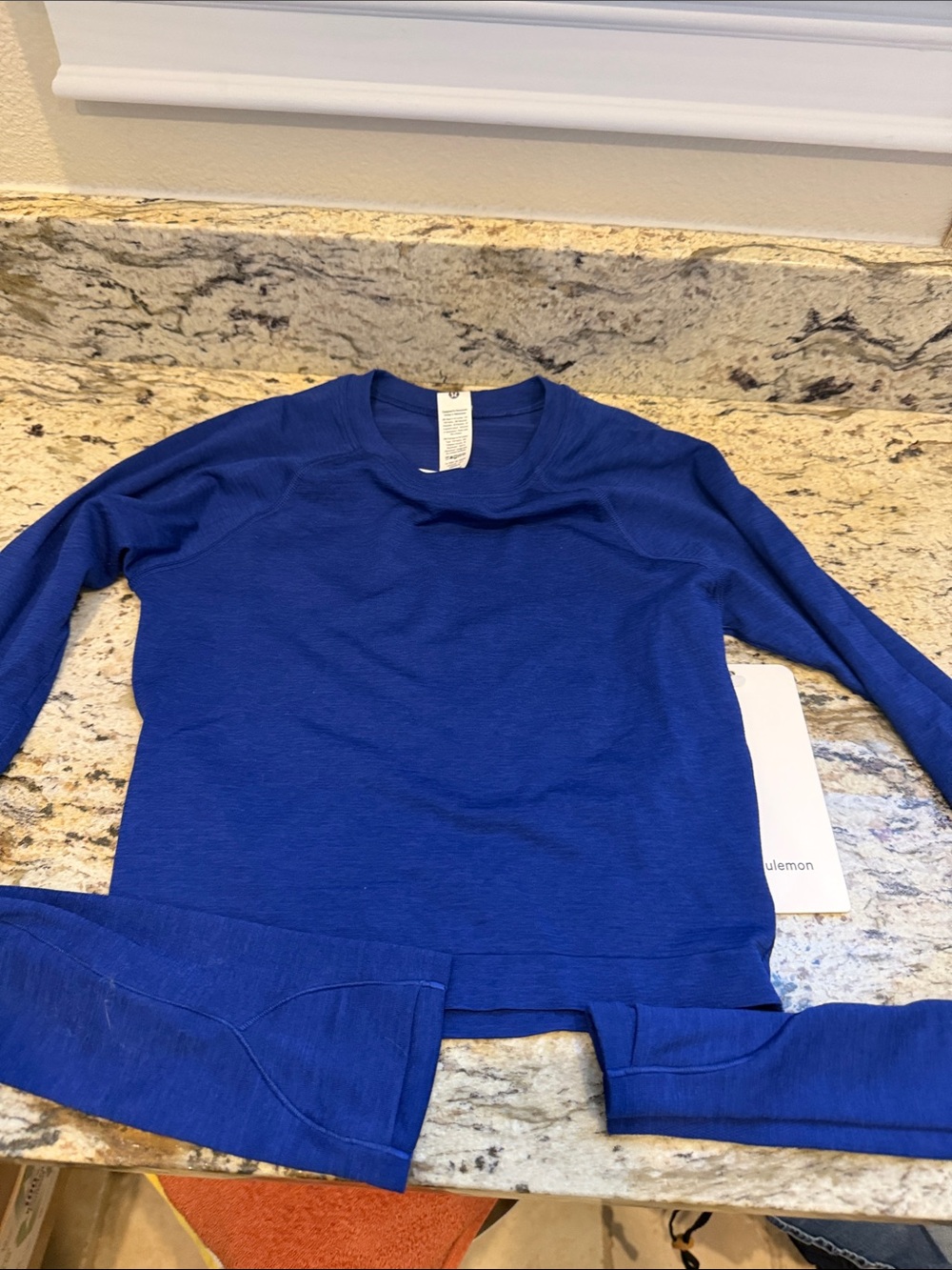 lululemon athletica Royal Blue women’s swiftly tech cropped long sleeve 2.0
